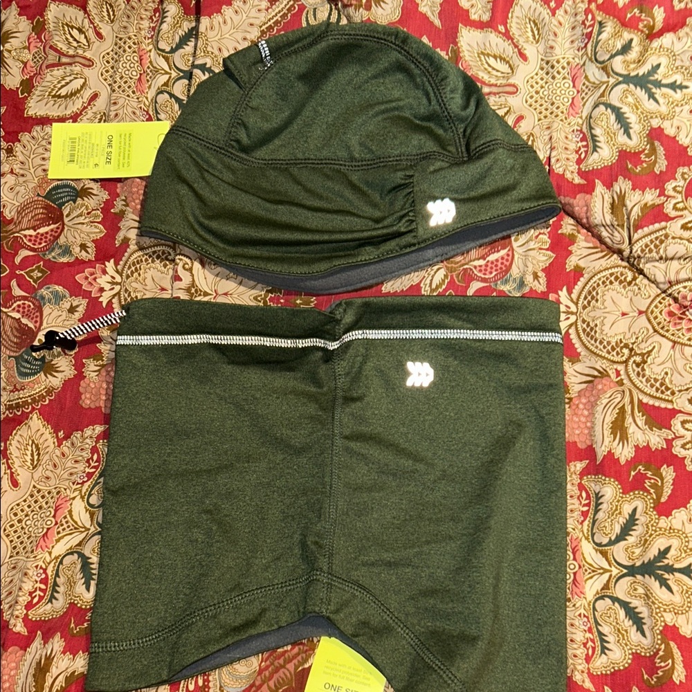 All in Motion Green Men's Hat/Scarf Set SUPER SOFT
